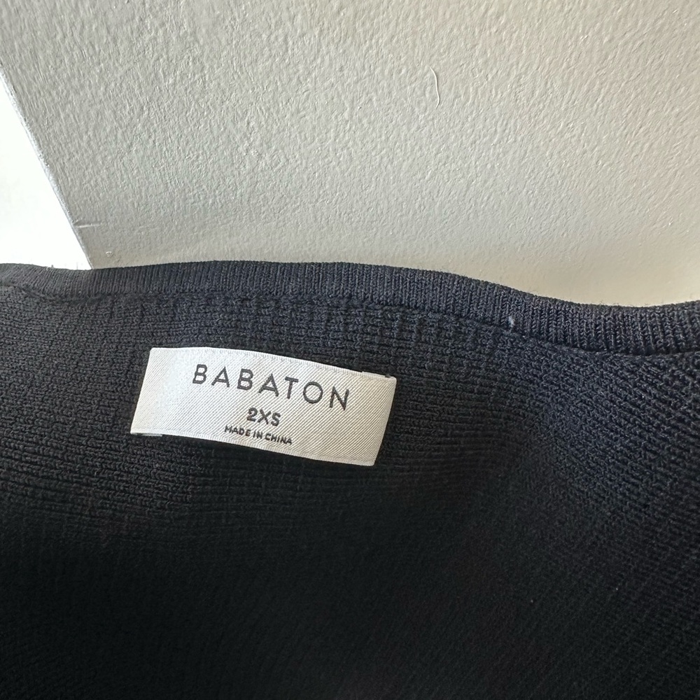 ARITZIA BABATON SCULPT KNIT SQUARENECK CROPPED TANK - Picture 4 of 4